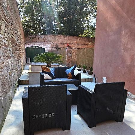 Small Villa With Private Garden Venice Exterior photo